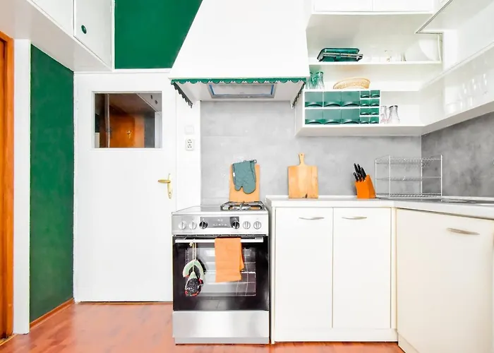 Apartamento Creative 70s-inspired Center Parking