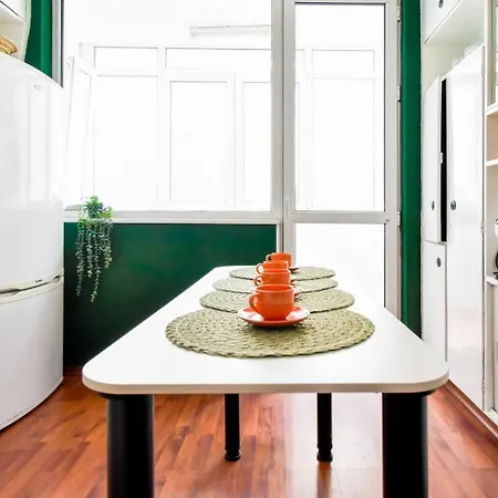 Creative 70s-inspired Center Parking *